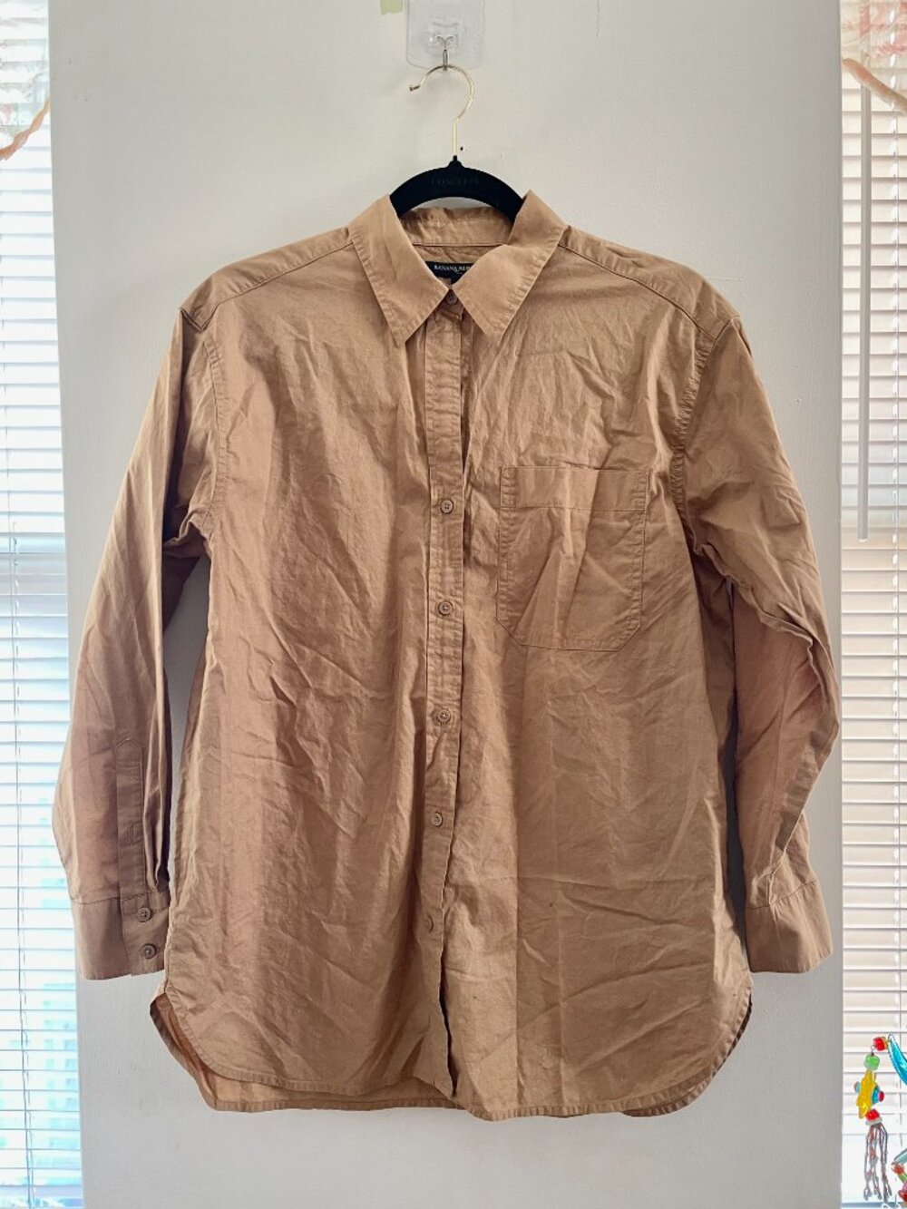 Banana Republic | Tan Button-Down Shirt – Classic Fit